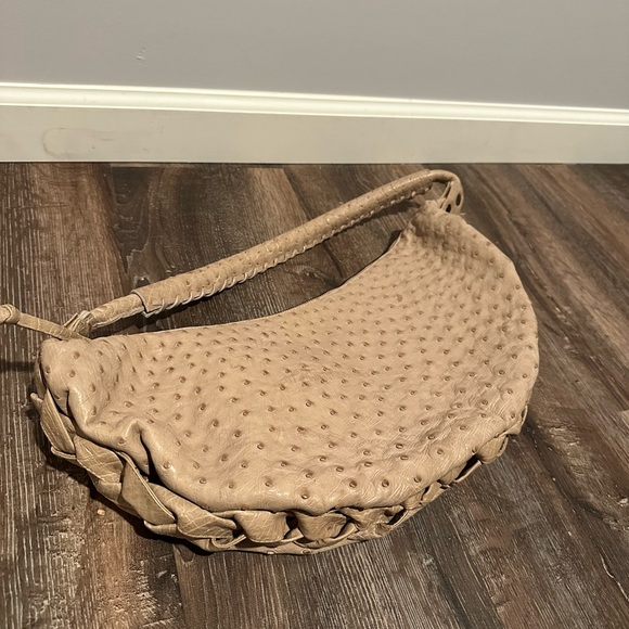 Vintage Ostrich Leather Kingsley Shoulder Bag - Picture 3 of 8